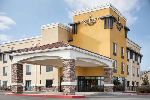 University Hotel - Davis Area Hotels in Winters