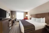 Country Inn & Suites by Radisson, Platteville, WI