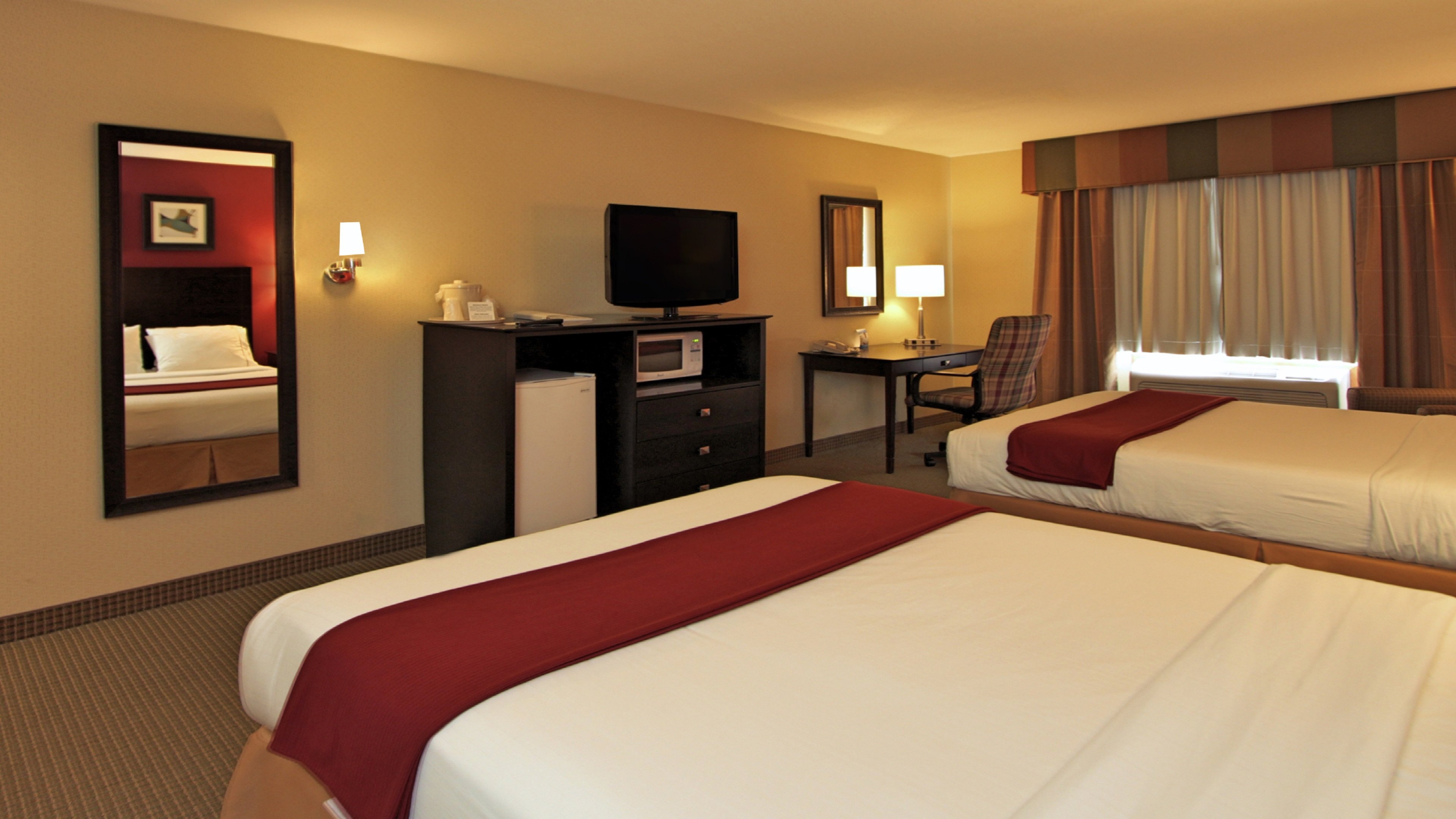 Holiday Inn Express Hotel & Suites Defiance, an Ihg Hotel