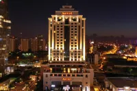 Istanbul Marriott Hotel Asia Hotel dekat Maltepe Railway Station
