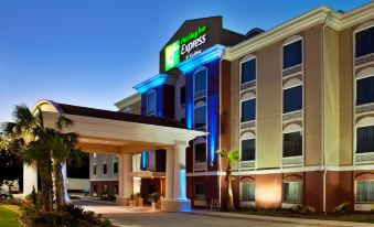 Holiday Inn Express & Suites Amite