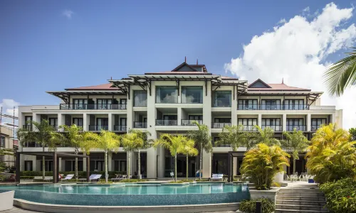 Eden Bleu Hotel