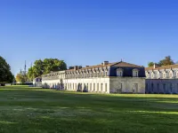 Mercure Rochefort La Corderie Royale Hôtels à : Pont-l'Abbé-d'Arnoult