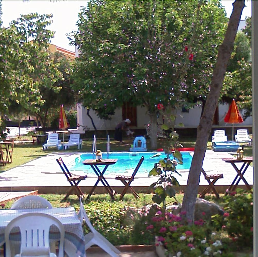 Mursel Pansiyon Garden Hotel (Mursel Pension Garden Hotel)