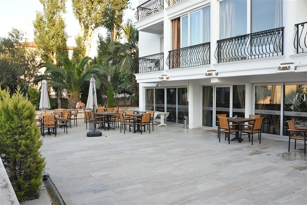 Uzunhan Hotel