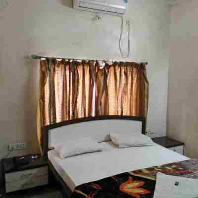 Hotel Bhola Rooms
