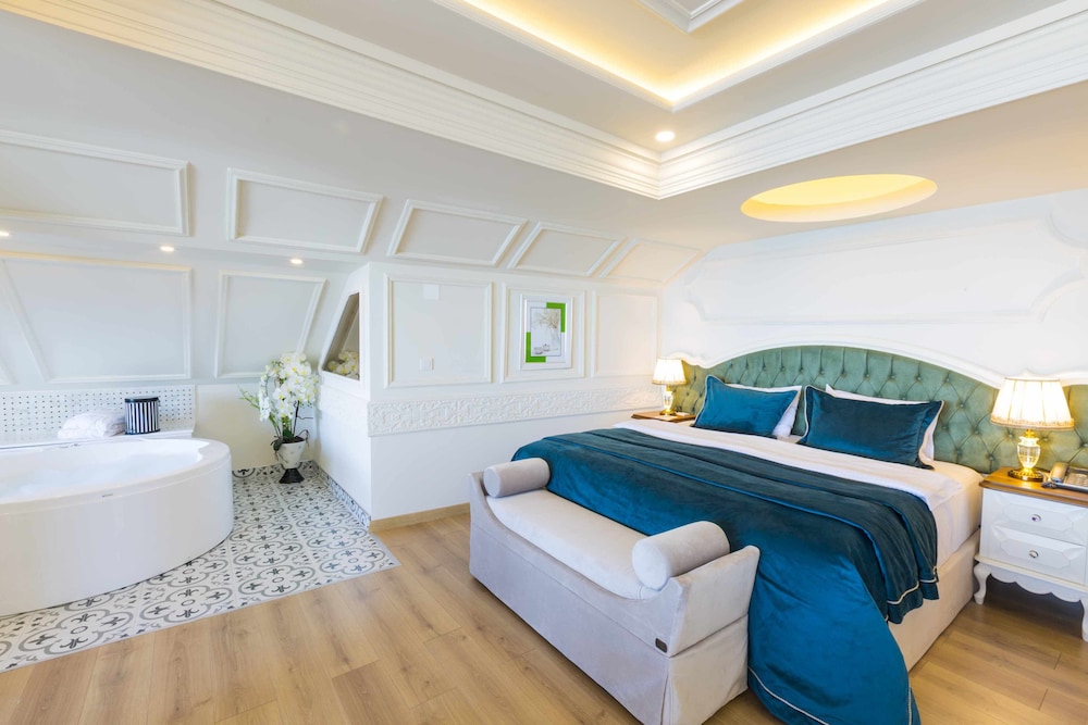 Andalouse Elegante Suite Hotel