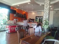 Sakchai Hotels in Amphoe Ban Dung