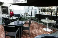 The Hotel Hotels near Plaza Miranda