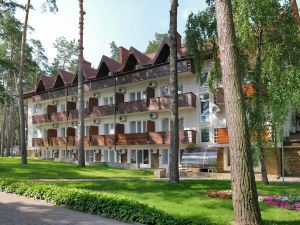 Ukraina Hotel