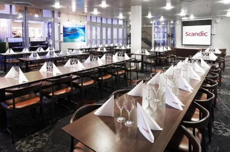 Scandic Crown Отели рядом с достопримечательностью «Chalmers Conference Centre»