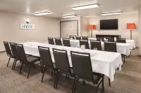 Country Inn & Suites by Radisson, Cottage Grove, MN Hotels in Hastings