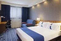 Holiday Inn Express Campo de Gibraltar - Barrios Hotels near Plaza Alta