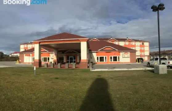 新皇家套房汽車旅館