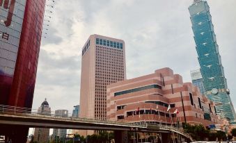 Members Hotel at Taipei 101