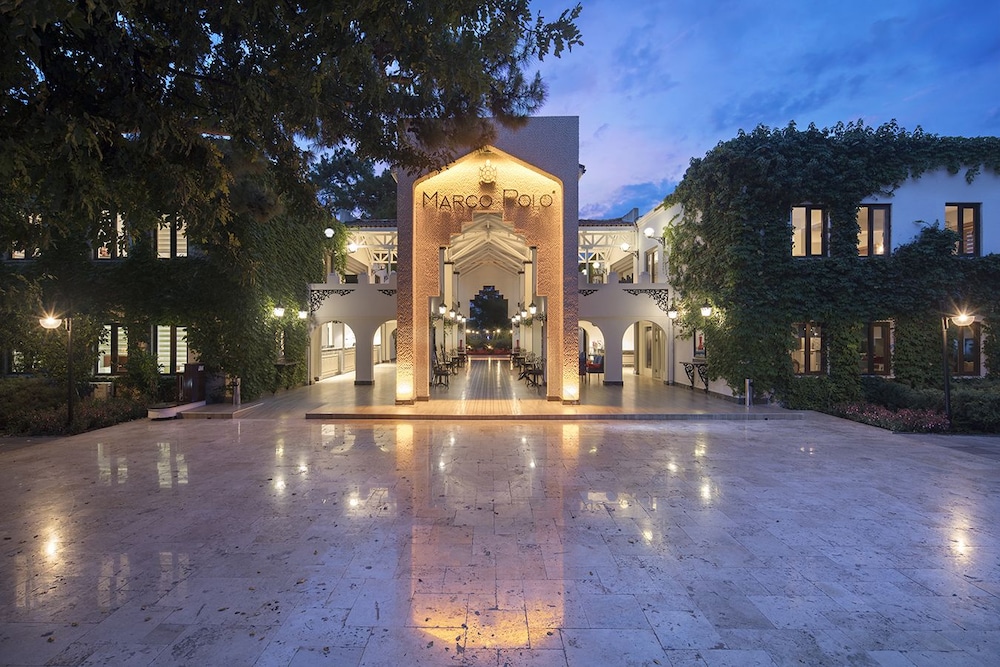 Club Marco Polo