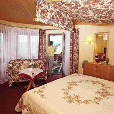 Landhotel Basler Hof Rooms