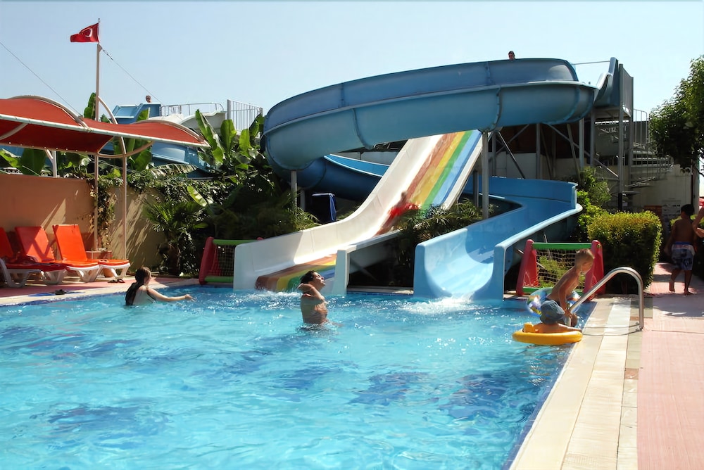 Lims Bona Dea Beach Hotel