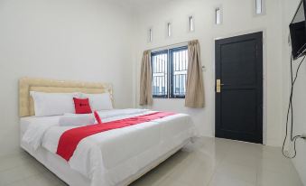 RedDoorz Near Sultan Thaha Airport Jambi