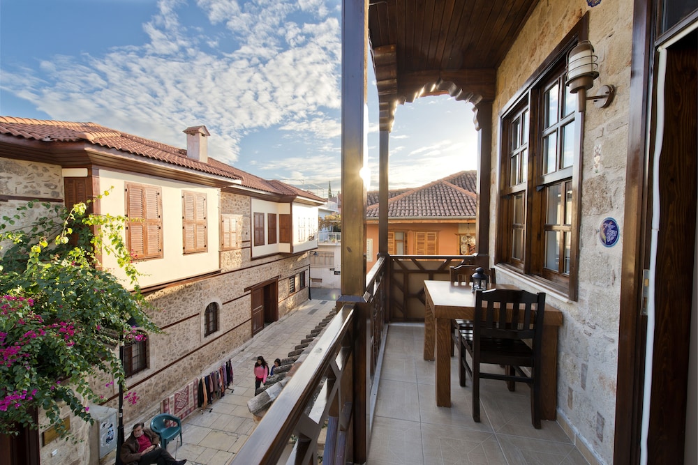 Hadrıan Gate Hotel