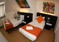 Heathrow Inn Hotel Các khách sạn gần Emmanuel Church