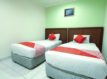 OYO1002巴都洞穴撒哈拉旅館飯店