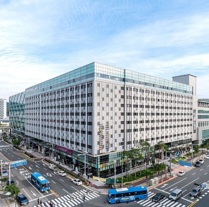 데이즈 호텔 앤 스위트