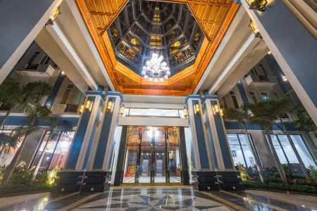 Kampong Thom Royal Hotel Отели в г. Стуенг Саен