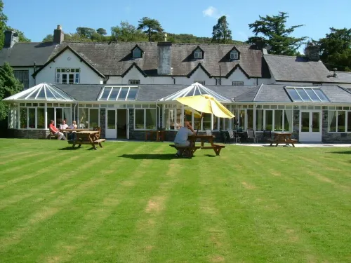 Plas Dolguog Hotels in Pennal