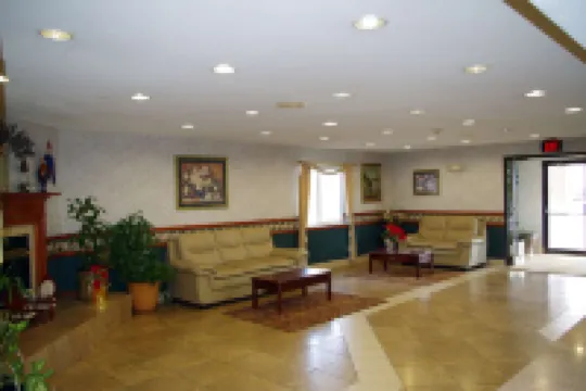 Americas Best Value Inn and Suites Saint Charles