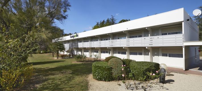 Campanile Lyon Nord - Ecully Hotels in Rhone