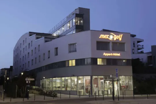 Appart-Hôtel Mer & Golf City Bordeaux Bassins à Flot