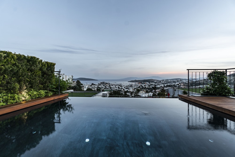 Elysium Miramar Villas Bodrum by Selvese