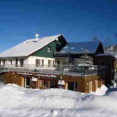 Le Brabant Bar-Hotel-Restaurant Hotel Exterior