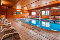 Quality Inn Hotels in Tomah