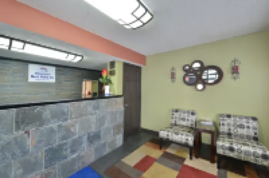 Americas Best Value Inn Kansas City East/Independence