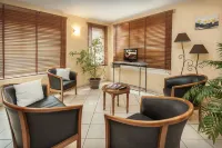 Brit Hotel Essentiel Cahors Nord Hotels in Mercuès