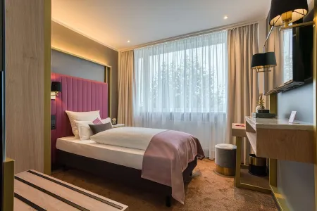 Premier Inn Saarbruecken City Centre