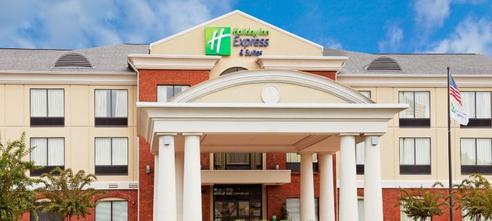 Holiday Inn Express & Suites TUPELO by IHG Hotels in Lee County
