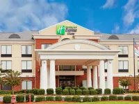 Holiday Inn Express & Suites TUPELO by IHG Hotels near Elvis Presley Birthplace