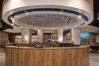 Tru by Hilton Oxford - Bãi đậu xe