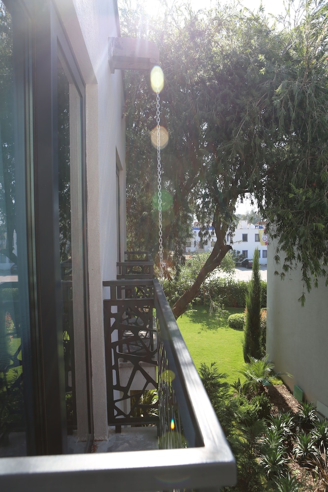 Sandora Boutique Hotel