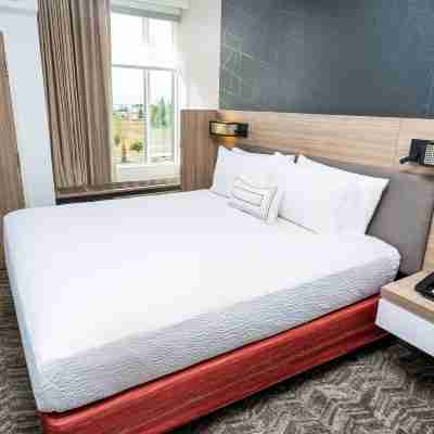 SpringHill Suites Ontario Airport/Rancho Cucamonga Rooms
