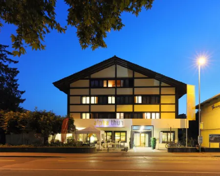 อัลฟา ทุน โรงแรมในธูน