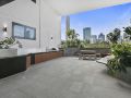 airhome-southbank-riverside-tower