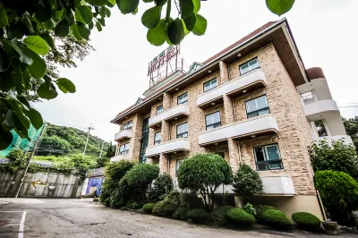 Gimhae Eobangdong Denbasta Kids Land Hotels in Gimhae