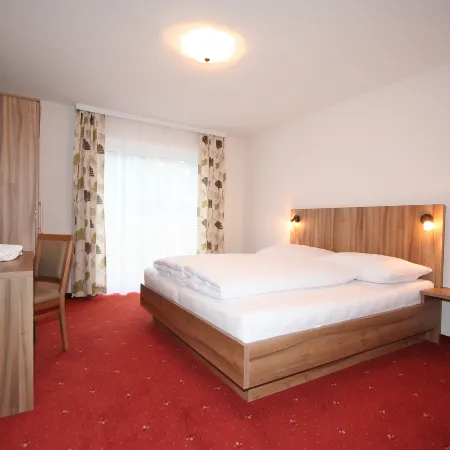 Pfeifer Hotels in Pians