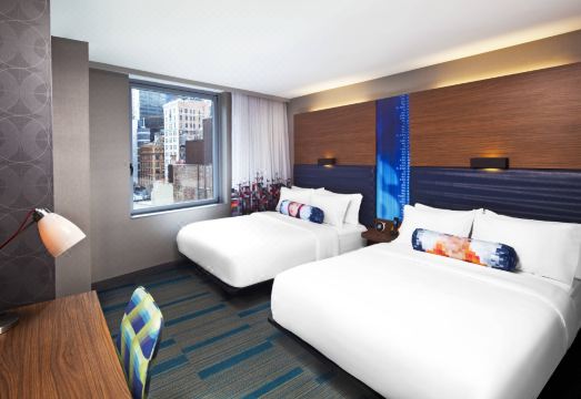 호텔 객실 내부