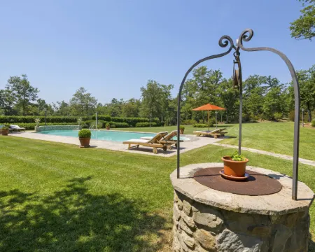 Tenuta Farneta Hoteles en Lucignano