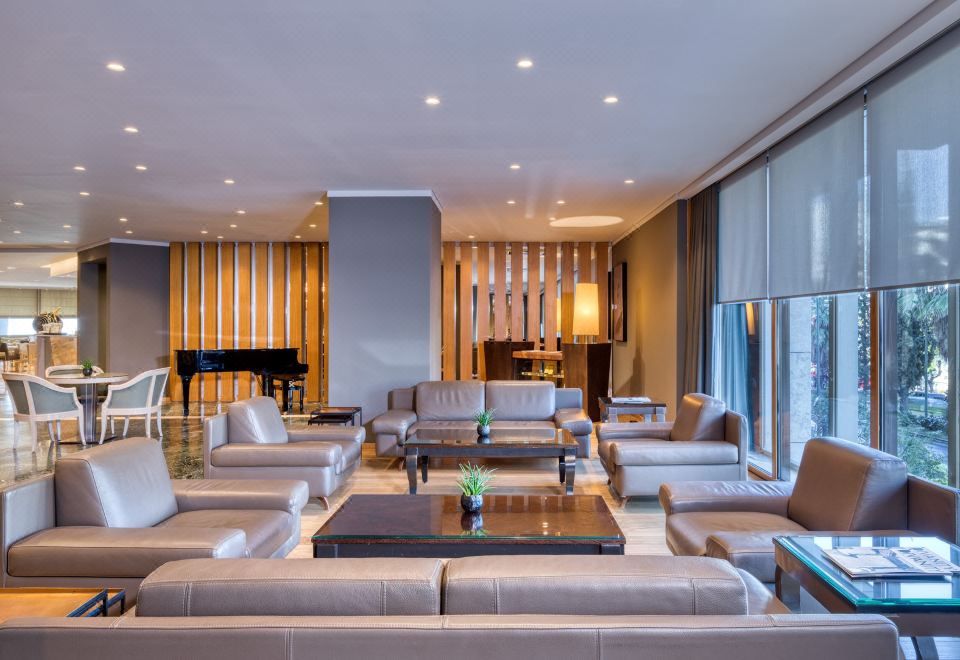 5. 디바니 카라벨..